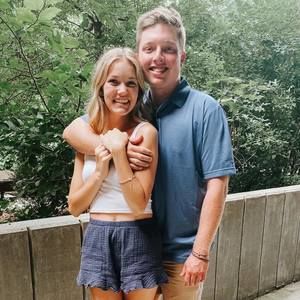 Meet your Posher, Lydia